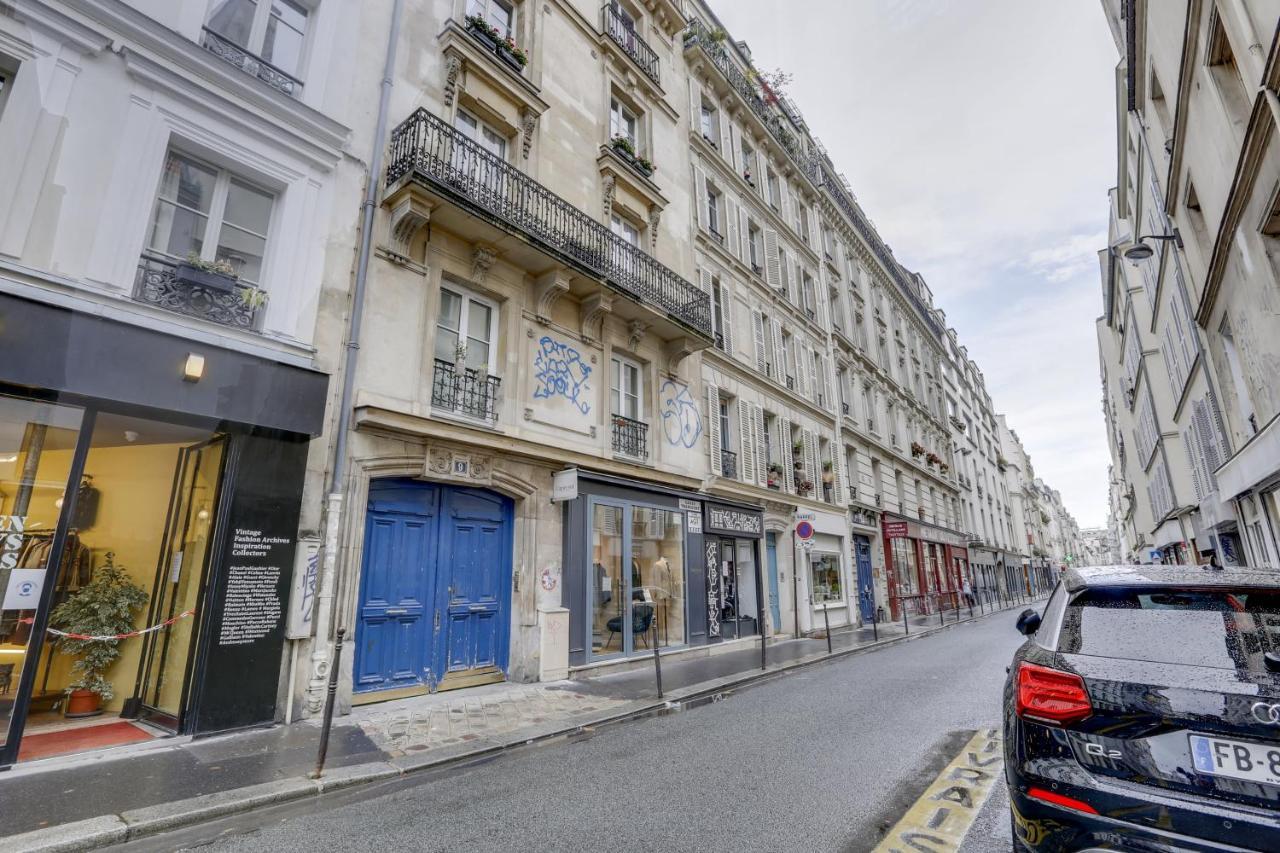 Spacious Bright Split Level Flat In The Fashionable Marais Apartment Paris Exterior photo